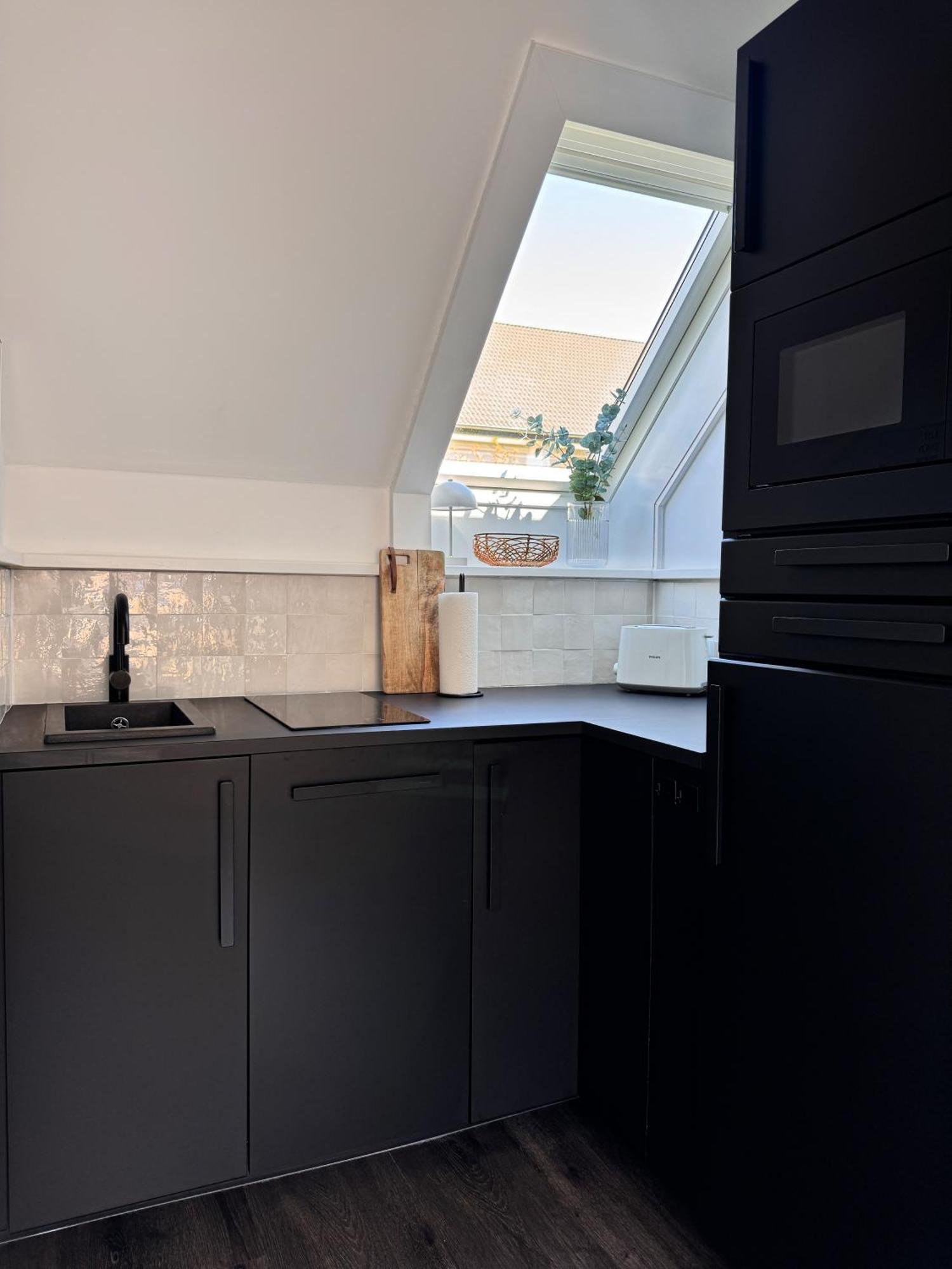 Seaside Rooms - Design-Apartment Mit Balkon & Parkplatz - Inklusive Strandkorb Direkt Am Wasser Und Spa & Sauna Saisonal Büsum Zewnętrze zdjęcie